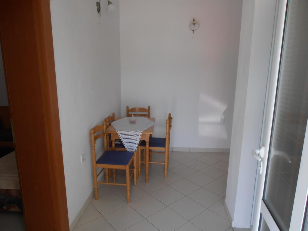 Apartmani Zeljko Vujovic Budva Bagian luar foto