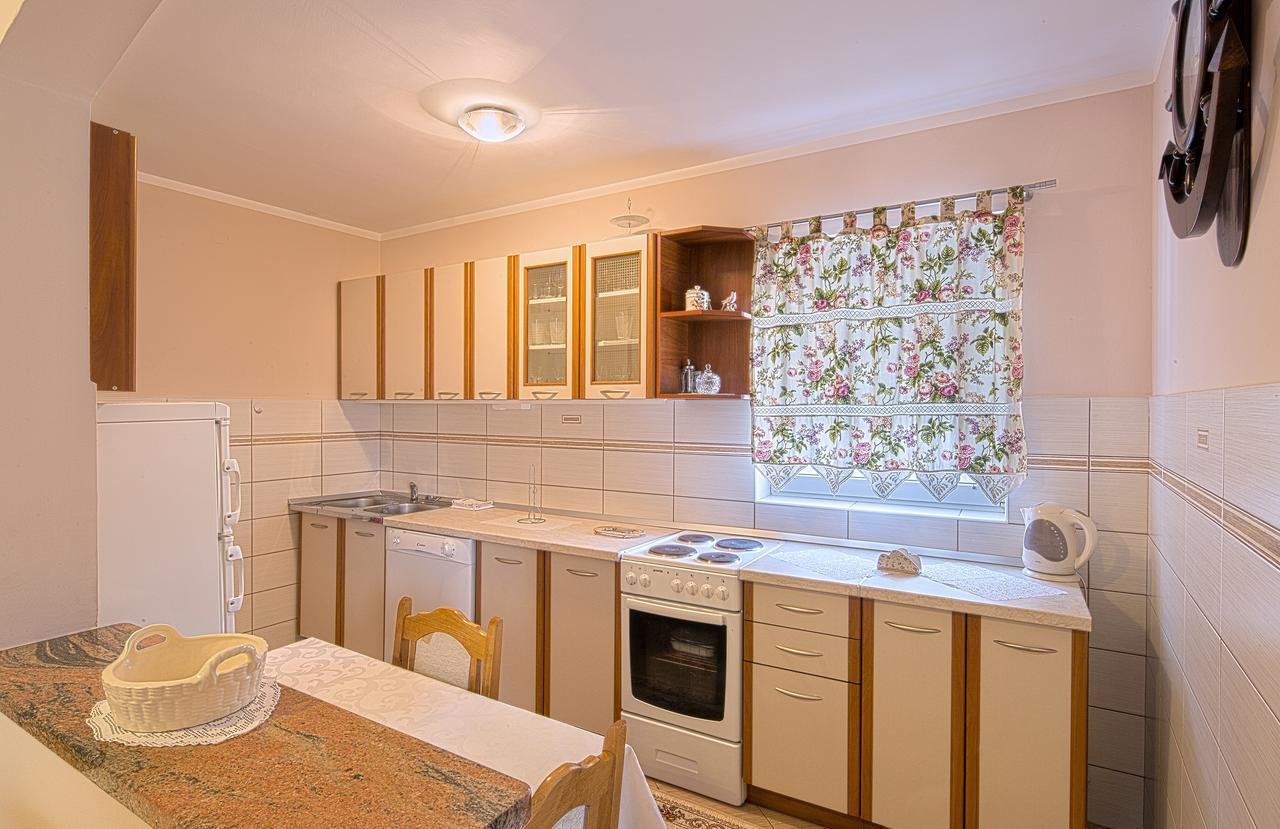 Apartmani Zeljko Vujovic Budva Bagian luar foto